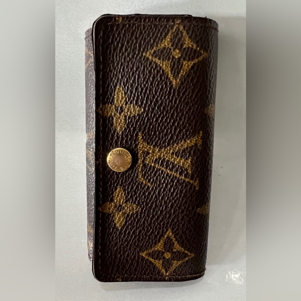 🔥Authentic Vintage Louis Vuitton LV Monogram Canvas 4 Key Case🔥